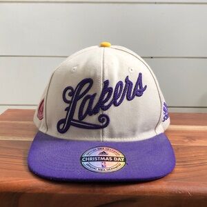 Adidas Lakers SnapBack